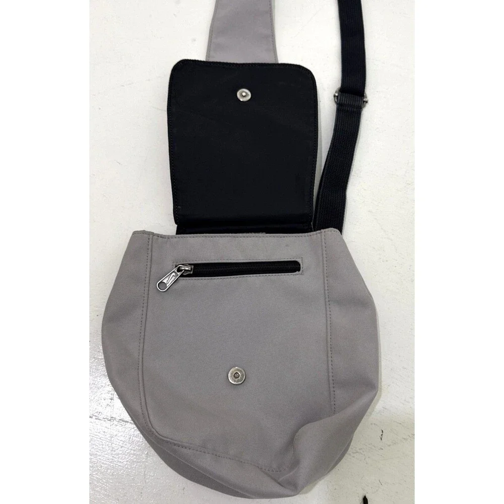 Nike y2k crossbody
